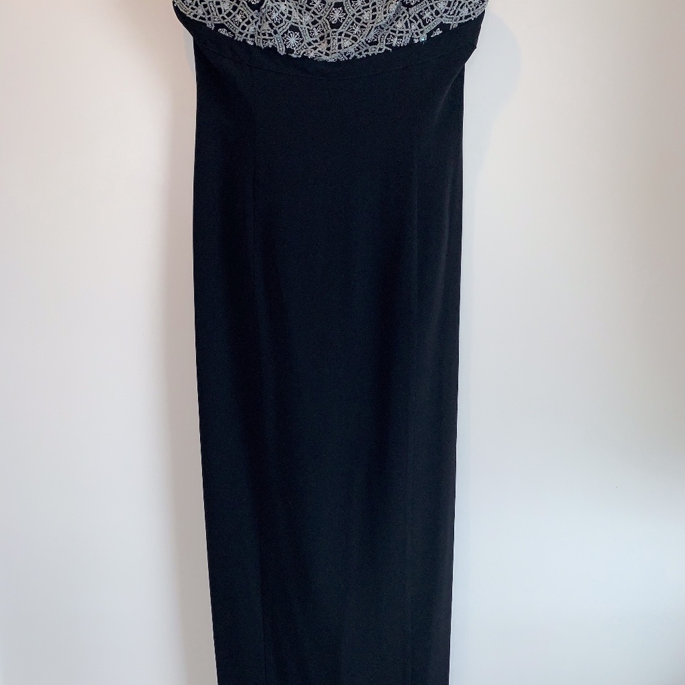 Giorgio Armani Le Collezioni Column Dress